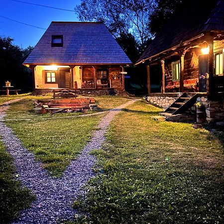 The Village Pension Breb Екстер'єр фото