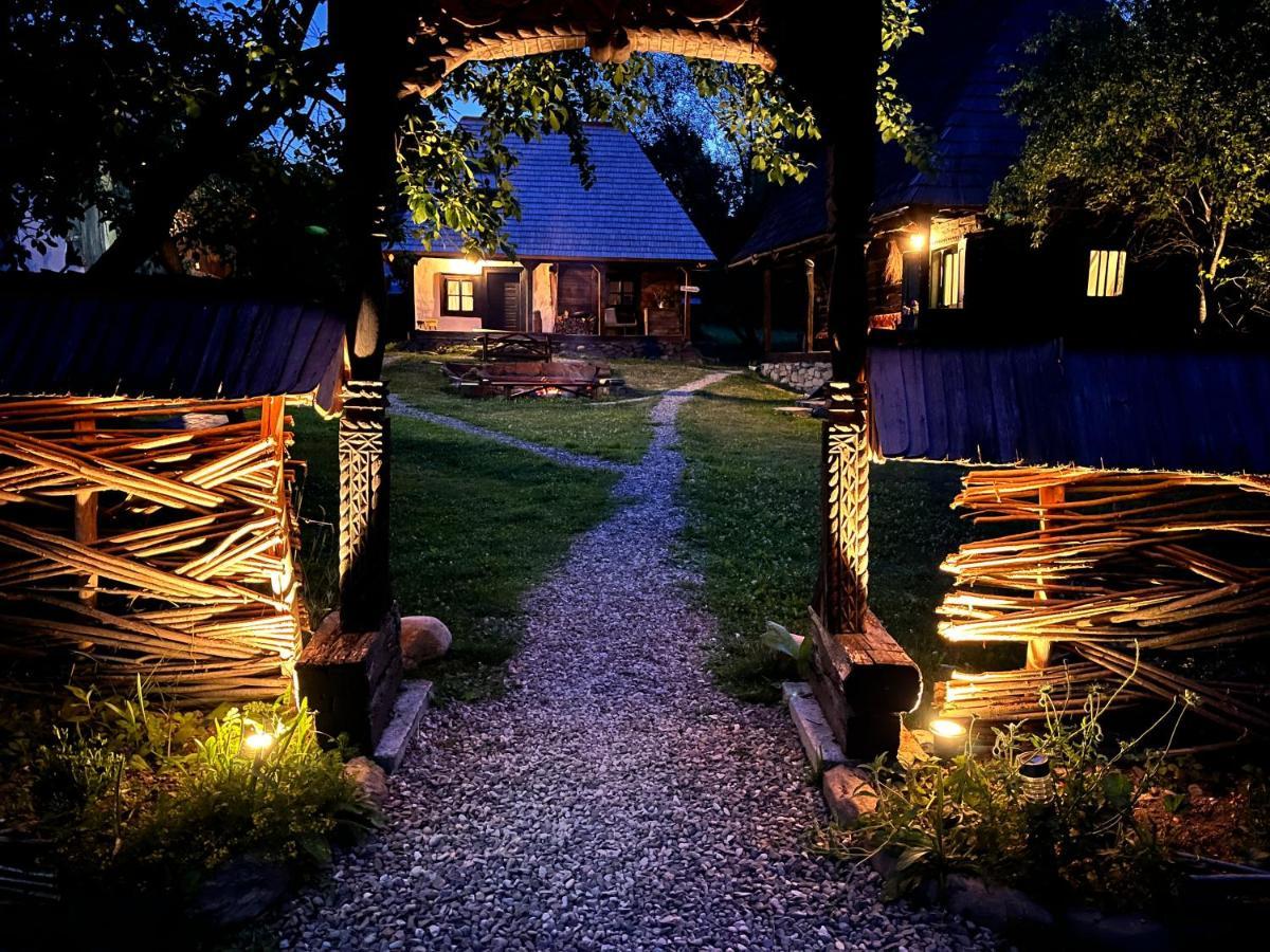 The Village Pension Breb Екстер'єр фото
