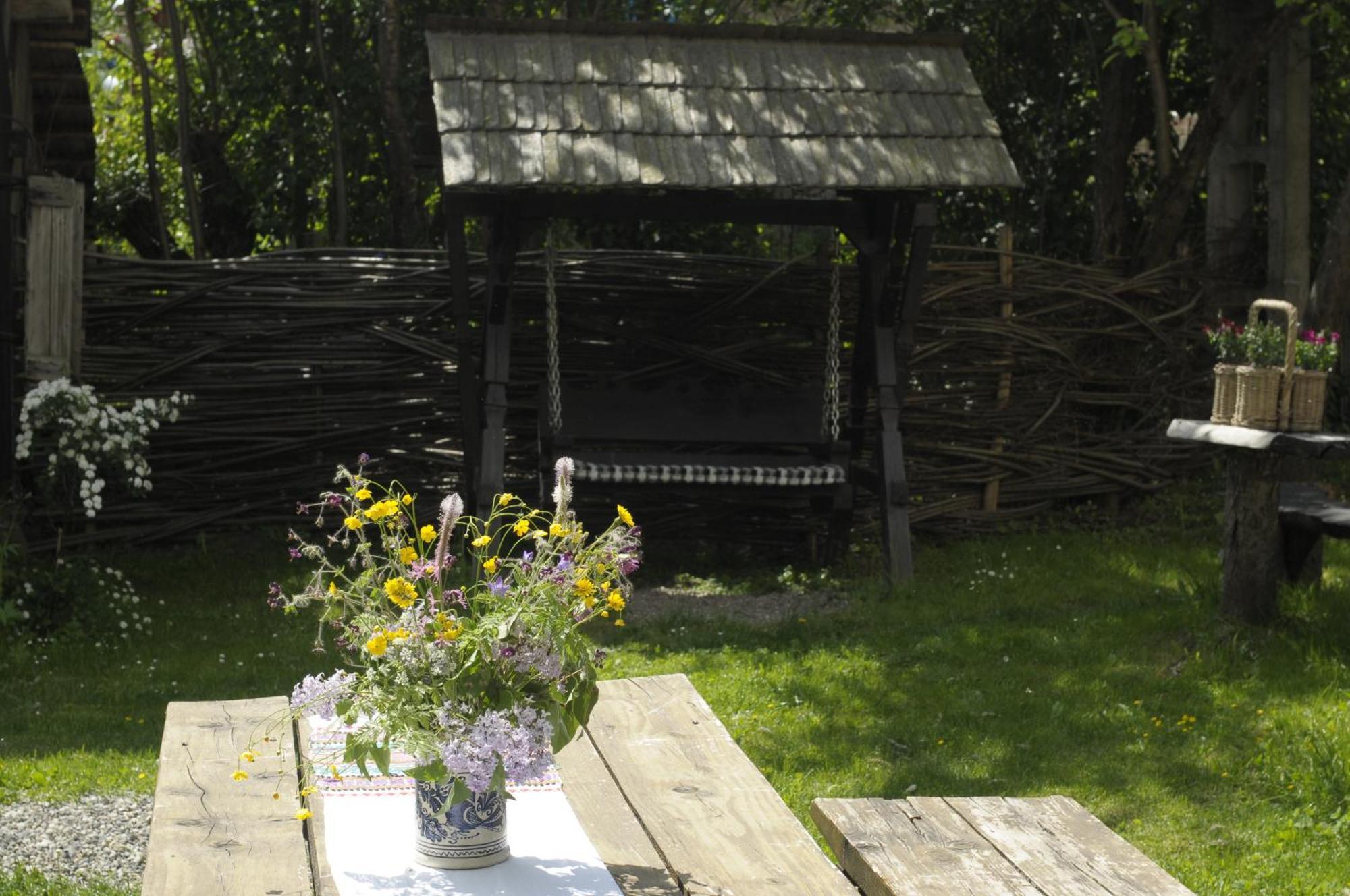 The Village Pension Breb Екстер'єр фото