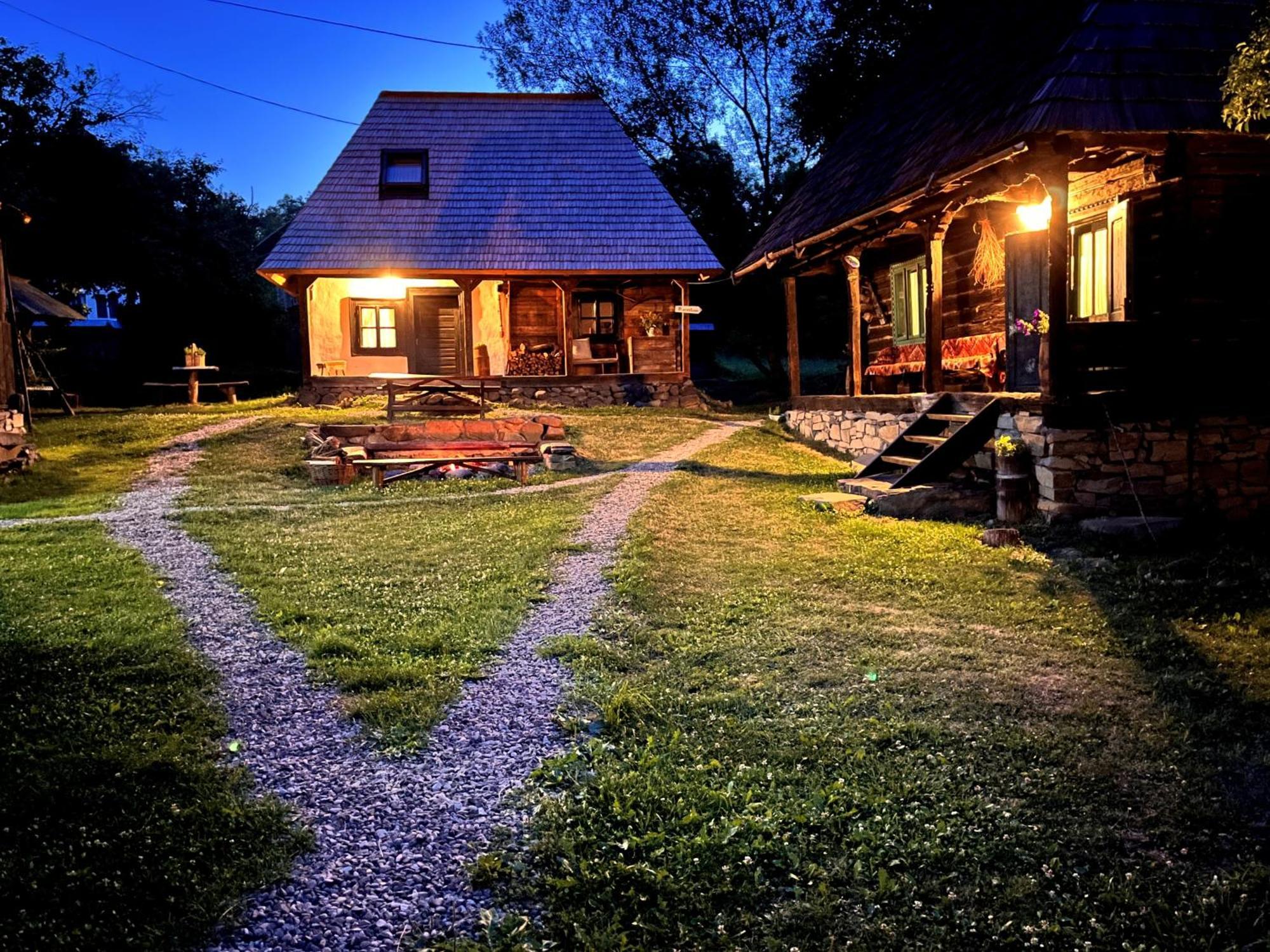 The Village Pension Breb Екстер'єр фото