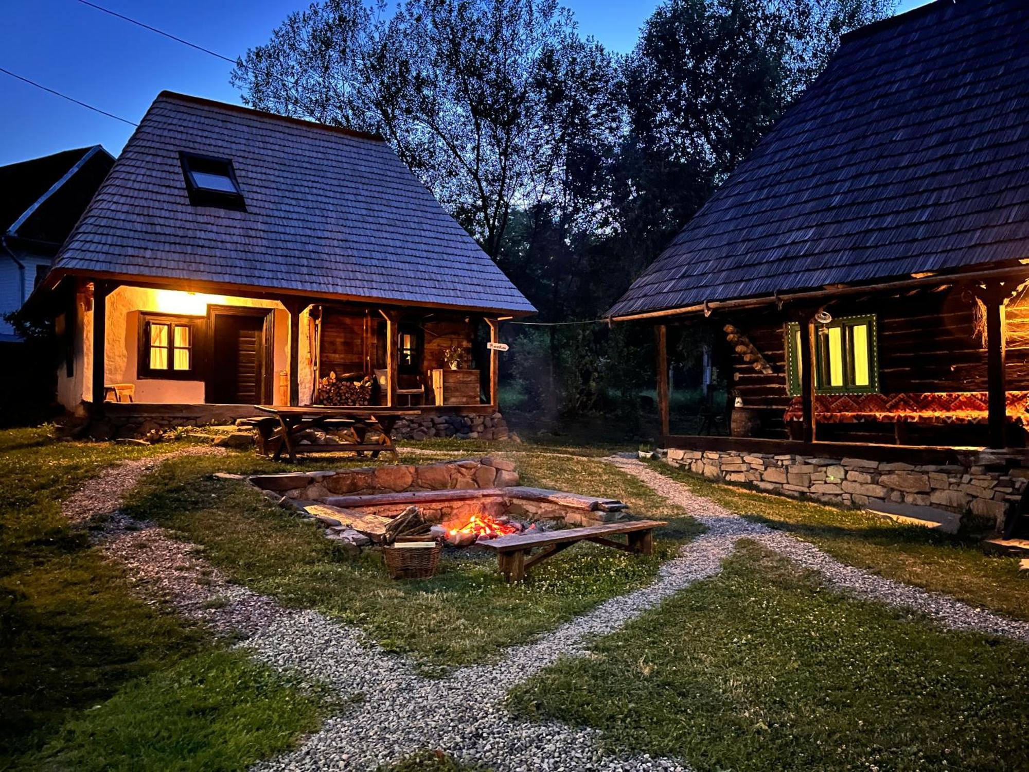 The Village Pension Breb Екстер'єр фото