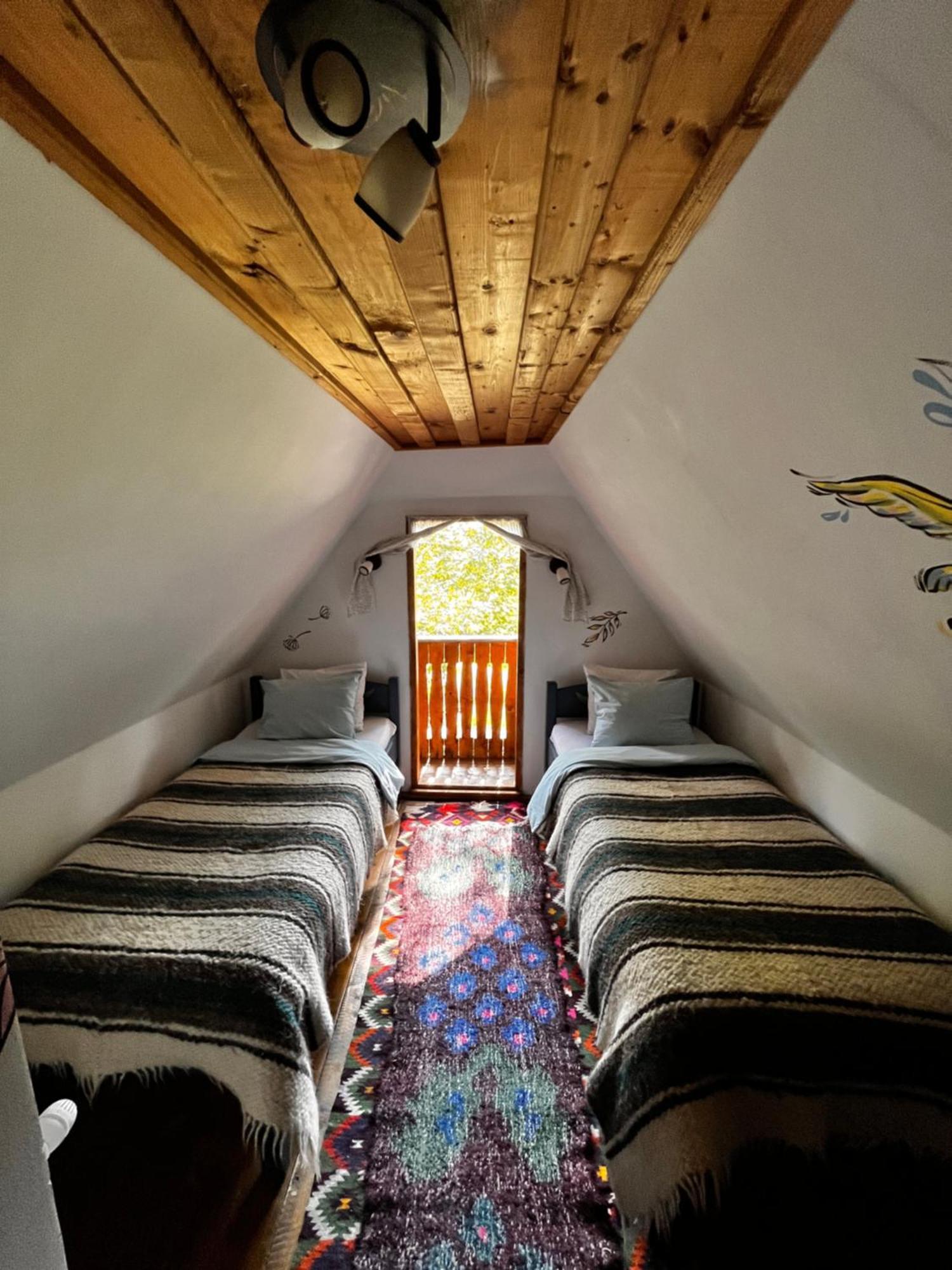 The Village Pension Breb Екстер'єр фото