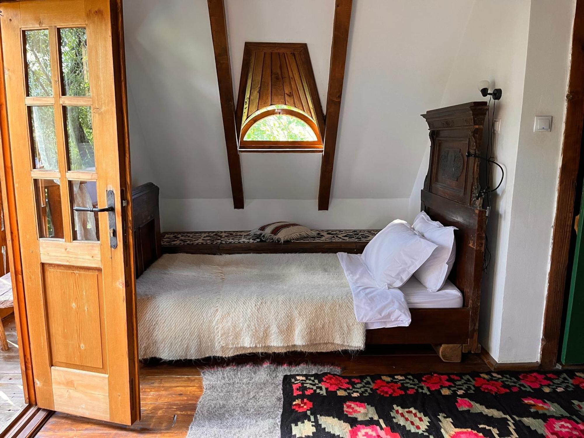 The Village Pension Breb Екстер'єр фото