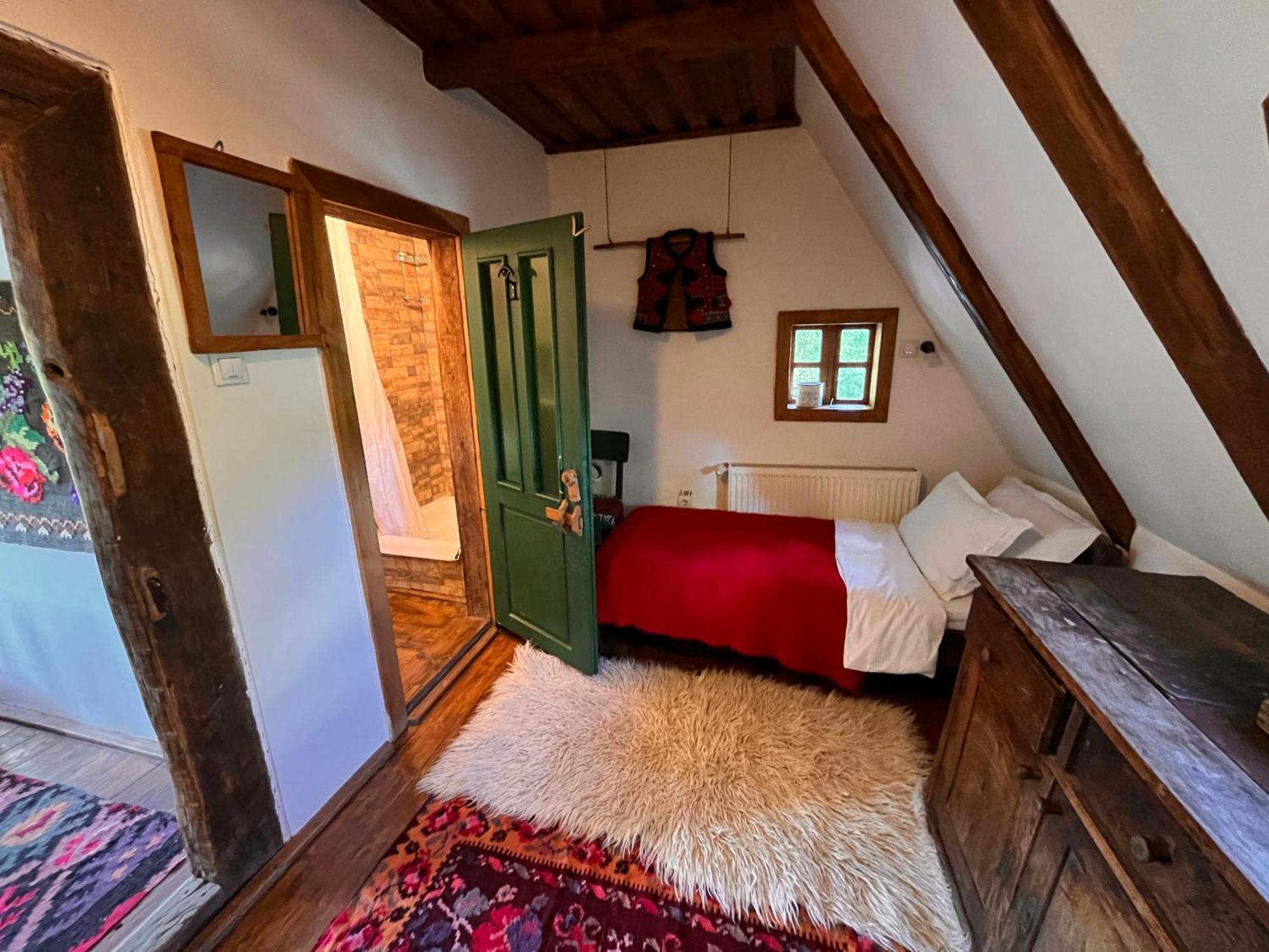 The Village Pension Breb Екстер'єр фото