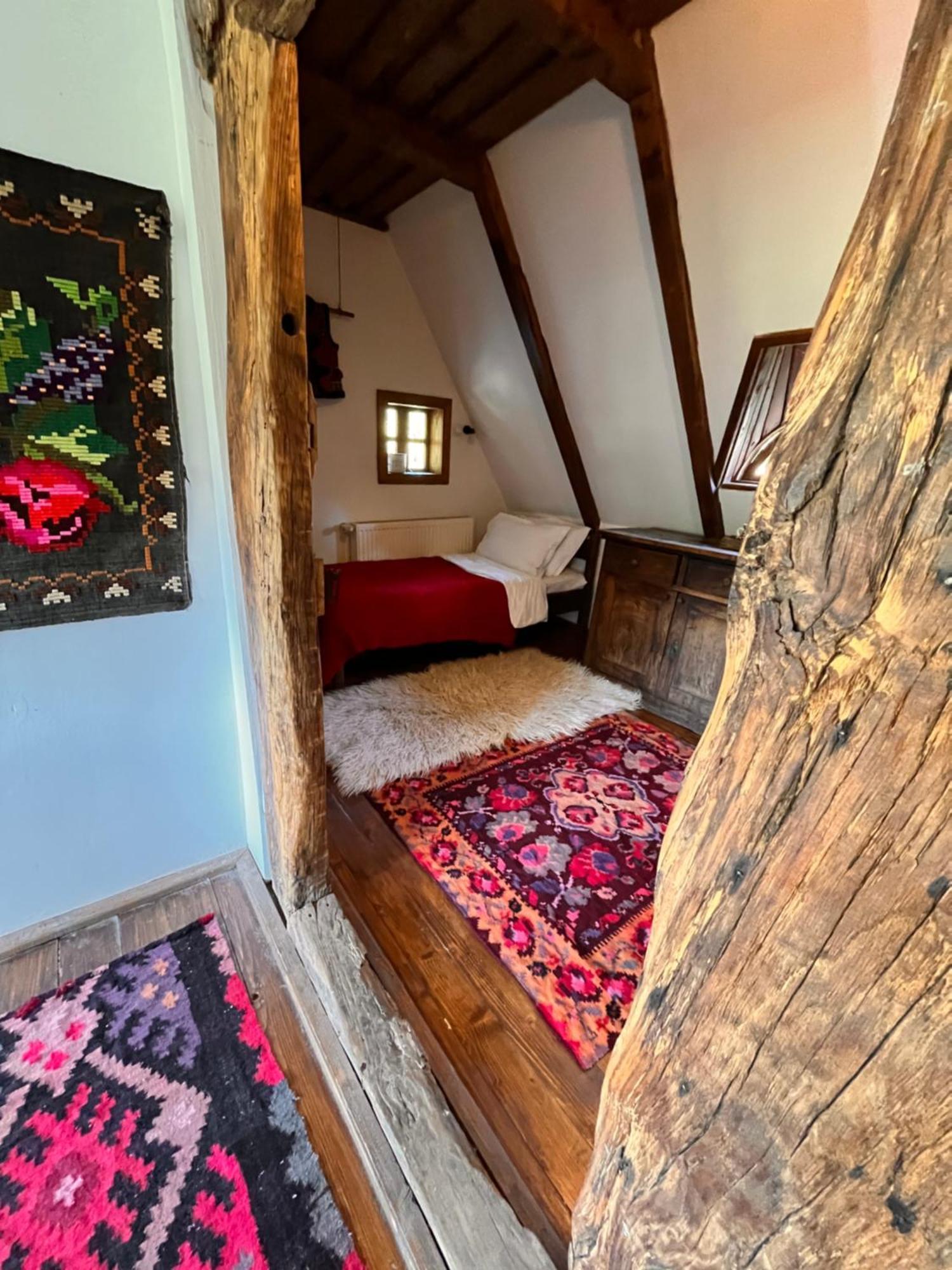 The Village Pension Breb Екстер'єр фото